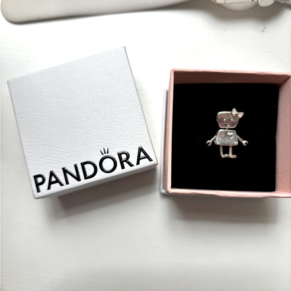 Pandora Robot Girl Charm